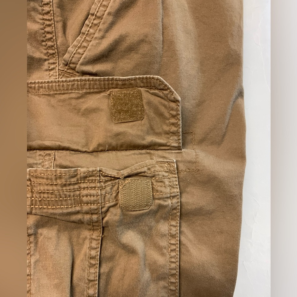 Mens Shorts - Picture 2 of 9